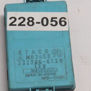 Boitier BSI 232300-6120 MR265390 pour MITSUBISHI L200